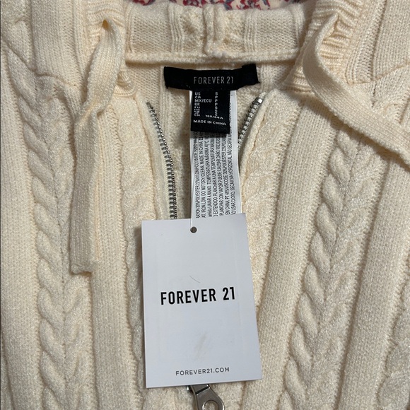 Forever 21 Cream Cable Knit Hooded Romper - Picture 4 of 4